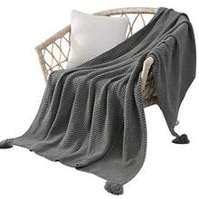 Nasjac Manta de Punto para Sofá y Cama Manta de Punto Suave y Acogedora con Borlas 110 * 150cm Manta Ligera para Silla Cama Sofá Viaje Picnic Adecuada para Todas Las Estaciones Gris - Gris - Ver 8