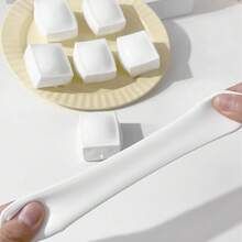 Creative Stress Relief Moldable Tofu Squishy Toy – Novel Slow Rebound Decompression Fidget – Soft For Anxiety Relief & Sensory Play - 白色 - 查看 2