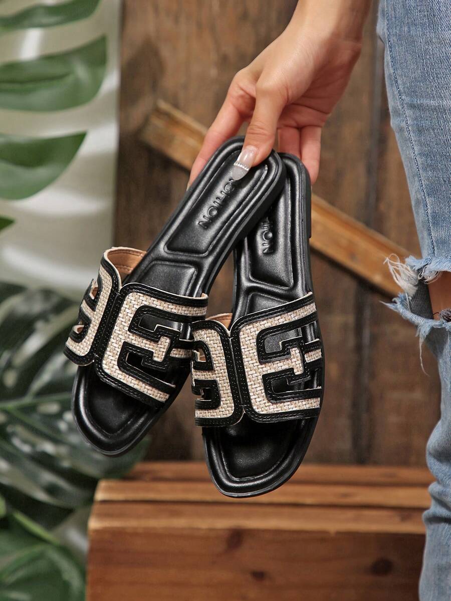 New Fashion Square Toe Flat Sandals For Women - Black - View 1