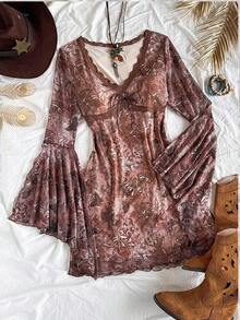 Women's Vintage Printed Bohemian Mini Dress, V-Neck Floral Lace Trim Long Sleeve Irregular Cuff, A-Line Mesh Printed Vacation Dress, Party Dress, Date Night, Sexy Slim Fit Fashion Set, Cruise Holiday, Beach Holiday, Music Festival, Boho Vacation Dress, Suitable For All Seasons Bell Sleeve Dress Boho Dress Women - 多色 2 - 查看 4