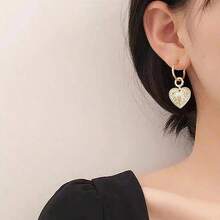 1pair European And American Style Heart Shaped Gold-Plated Heavy Metal Dangle Earrings, Great For Fashion Street Photography Women's Autumn Valentines,Mom,Mother,Mother's Day,Gift - 金子 - 查看 4