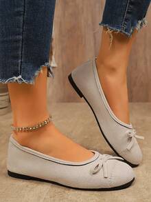 Novos Sapatos Planos de Bico Fino Plus Size Europeus e Americanos para o Verão, Tênis Casuais e Respiráveis para Mulheres, Adequados para Mães e Gestantes - Bege - Visão 5