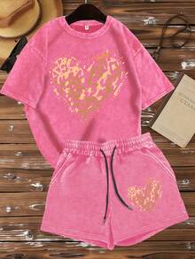 Soft & Comfy Casual Fashion Ensemble For Women Featuring A  'Leopard Print Heart' Design On A T-Shirt And Shorts, Perfect For Street Wear, Weekend Outings, And Those Who Appreciate A Stylish Vintage Appearance With Distressed Materials Free People Inspired Clothes Summer Tops - 粉色 - 查看 11