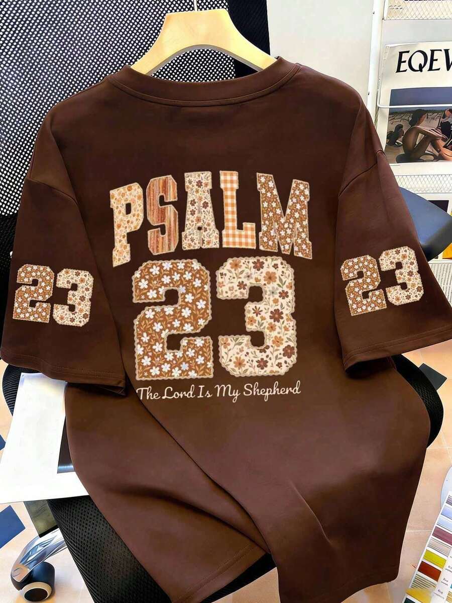 Camiseta casual de mujer de cuello redondo y manga corta con gráfico del versículo bíblico del Salmo 23 "El Señor es mi pastor", diseño de fe vintage adecuado para primavera y verano - Café integral - Ver 1