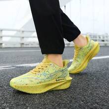 2026 Spring/Autumn New Marathon Running Shoes For Teenagers, Breathable Mesh, Carbon Plate, Shock Absorbing, Luminous, Fashionable Casual Lightweight Lace-Up Sneakers For Couples - Yellow - View 4