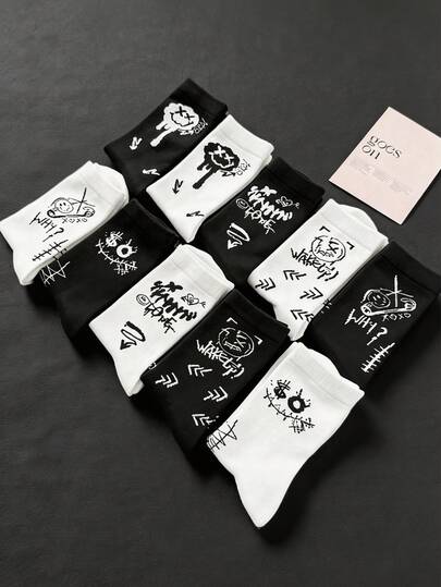 1/5/10 pares de calcetines de tripulación para hombres de colores aleatorios, diseño de unicolor con patrón de graffiti blanco y negro, calcetines de moda creativos y de alta calidad, adecuados para regalos de vacaciones, primavera/verano/otoño, delgados, transpirables, que absorben la humedad, cómodos para uso diario, deportes, casual, estilo callejero