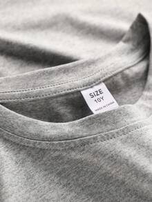 Fashionable Graphic Tee With Girl & Letter Print, Comfortable Daily Wear For Teenage Girls - Grey - View 4