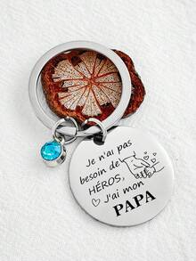 1个不锈钢钥匙扣 - “我不是英雄，爸爸”，贴心的父亲节礼物，包包挂饰，钥匙链配件 - 彩色 - 查看 4