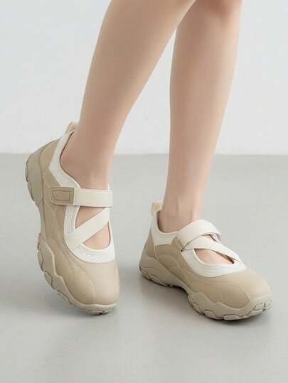 Giày thể thao Mary Jane nữ mùa hè mới 2026, thoáng khí, không bí bách, màu trắng, dễ phối với váy, giày y tá lưới.