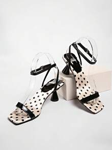Sandal đế dày đính quả anh đào, thiết kế mũi vuông tối giản, thích hợp cho mùa hè. - màu đen - Xem 5