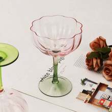 Hand Blown Petal Shape Crystal Wine Glasses, Gradient Color Coupe Cocktail Glasses, Vintage Champagne Flutes For Summer, Perfect Mother's Day & Birthday Gift For Her - 粉色 - 查看 8