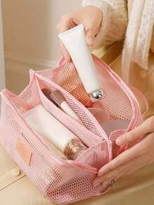 Túi đựng mỹ phẩm lưới nylon dung tích lớn, túi đựng đồ trang điểm nhiều lớp thoáng khí, túi đựng đồ vệ sinh cá nhân nhẹ, túi đựng đồ dùng vệ sinh du lịch thời trang, túi đựng đồ vệ sinh cá nhân dung tích lớn với nhiều ngăn, túi đựng đồ trang điểm du lịch và gia đình, kiểu dáng tối giản với khóa kéo, tay cầm đơn tiện phía trên, chi tiết rỗng, thích hợp để đựng đồ vệ sinh cá nhân và dụng cụ trang điểm. - Nhiều màu - Xem 7