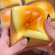 芝士超软大面包慢回弹捏捏乐 - 仿真食物湿润粘稠减压玩具，柔软耐嚼质感小玩意，桌面舒缓礼物 - 节日礼物，创意惊喜，完美之选 - 彩色 - 查看 4