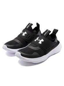 Under Armour حذاء جري نسائي مريح غير قابل للانزلاق من Runplay، ذو رقبة منخفضة وقابل للتنفس - الأسود - مشاهدة 1