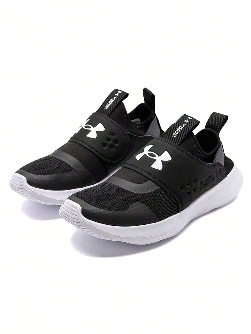 Under Armour حذاء جري نسائي مريح غير قابل للانزلاق من Runplay، ذو رقبة منخفضة وقابل للتنفس - الأسود - مشاهدة 1