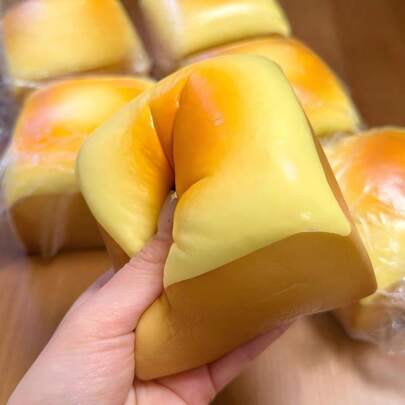 Cheese Ultra-Soft Big Bread Slow-Rebound Squishy - Simulated Food Moist & Sticky Pressure Reducing Toy, Soft & Chewy Texture Gadget, Desk Soothing Gift - Festival Gift, Creative Surprise, Perfect Present