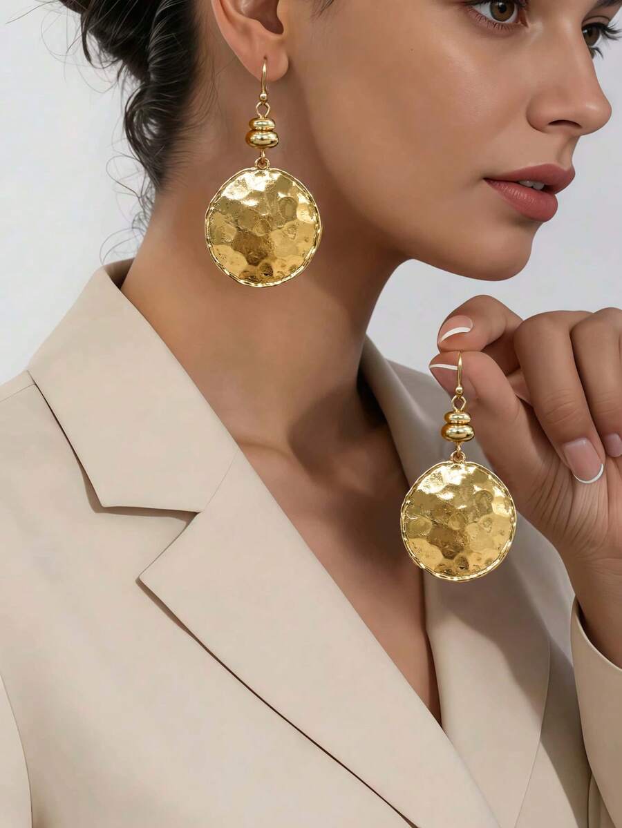 1 Pair New Vintage Minimalist Distressed Metal Round Disc Earrings, Versatile Daily Wear Earrings For Women - Yellow Gold - View 1