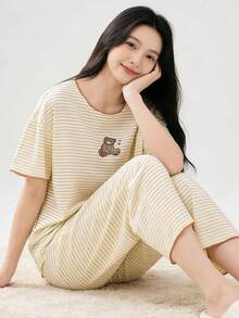 AICJ 两件套女士休闲纯色插肩袖家居服，母亲节礼物，圆领卡通熊印花睡衣上衣和格子短裤，春夏款 - 棕色 - 查看 5