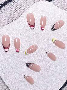 10 pièces d'ongles à presser faits main en forme d'amande, avec des rayures dopamine colorées et un design à carreaux. Bouts français blancs peints à la main avec des pois bruns, ainsi que des rayures roses et vertes et des motifs à carreaux. Élégants, romantiques et minimalistes, ces ongles de luxe à presser dégagent une ambiance sophistiquée et glamour. Convient pour le port quotidien, les rendez-vous, les concerts et les occasions d'affaires légères. Un cadeau idéal pour les femmes et les filles. - Multicolore - Voir 3