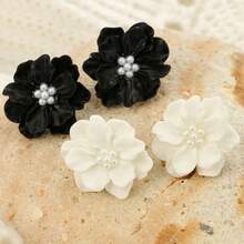 2026 New 3D Pink White Flower Earrings Women Imitation Pearl Acrylic Blooming Gardenia Stud Earrings Cute Jewelry Yellow Purple - JE1300-Hồng - Xem 3