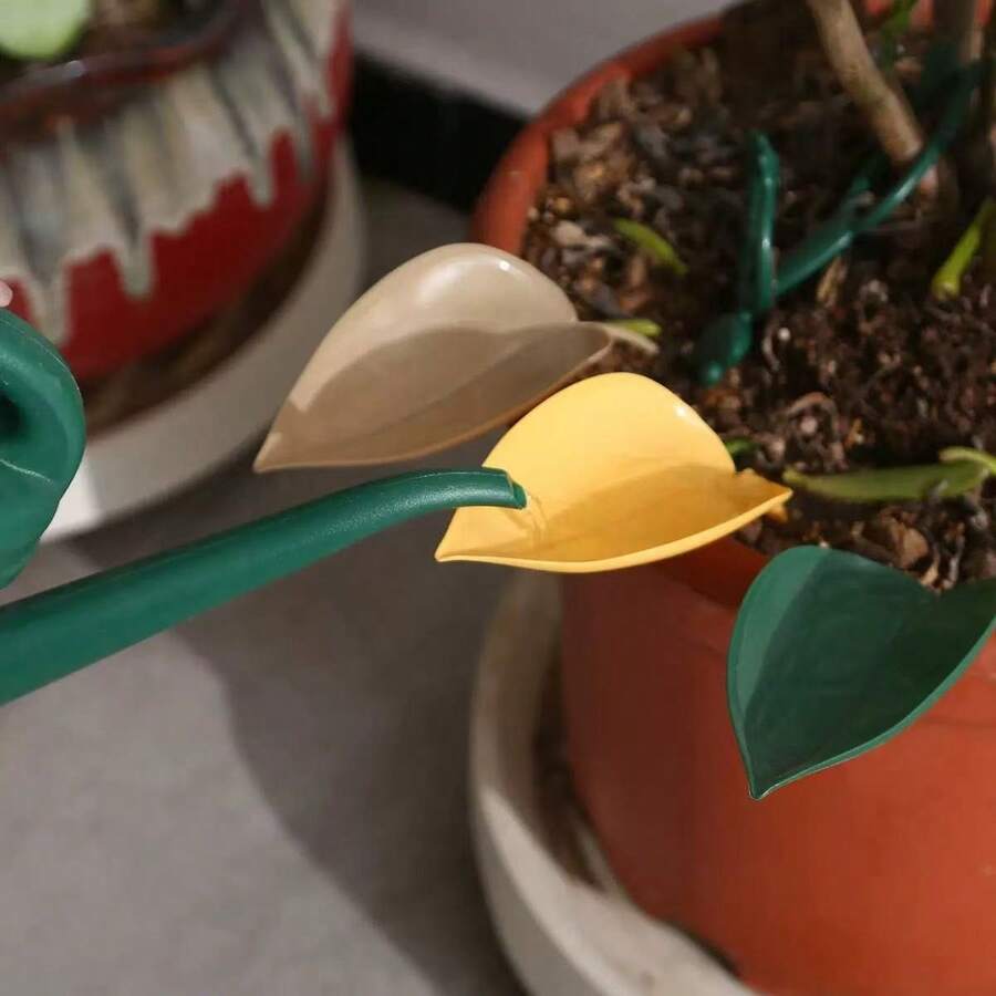 Trending Leaf-Shaped Watering Funnel, Creative Potted Plant Water Flow Irrigation Device - Multicolor - View 1