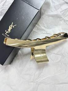 YSL Metallic Gold Hair Clip, High-Quality Durable Metal Hair Accessory Suitable For Thick Long Hair, Elegant Hairstyling Tool For Office, Dates, School And Daily Wear, Perfect Gift - 金色 - 查看 4