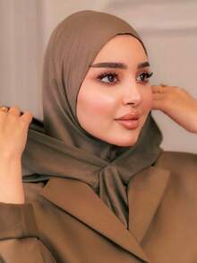 قطعة واحدة من الحجاب الناعم والقابل للتنفس مع بطانة داخلية، مناسب للارتداء اليومي، لون أحادي بسيط وشامل للمرأة المسلمة، حجاب سحب فوري، ضروريات السفر، منشفة شاطئ - متعدد الألوان - مشاهدة 5