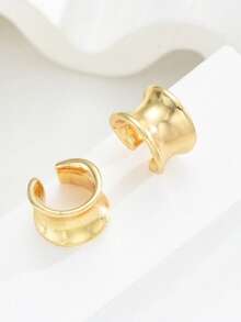 5件套复古夸张时尚铜质宽脸夹式耳环，适合女性、情侣、度假、约会、日常休闲、派对、婚礼，也是送给妈妈、朋友的礼物。 - 金黃色 - 查看 5