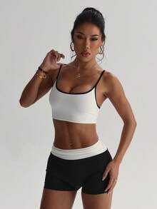 White & Black V-Neck Criss-Cross Sports Bra, Soft Stretchy Fitness Yoga Pilates Casual Wear For Women - White - View 5