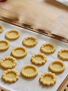 Set de 4 moldes retro y clásicos para galletas tipo sándwich, caja de regalo de galletas, moldes para chocolate, mermelada, queso y merienda de té de la tarde, prensados a mano - Multicolor - Ver 3