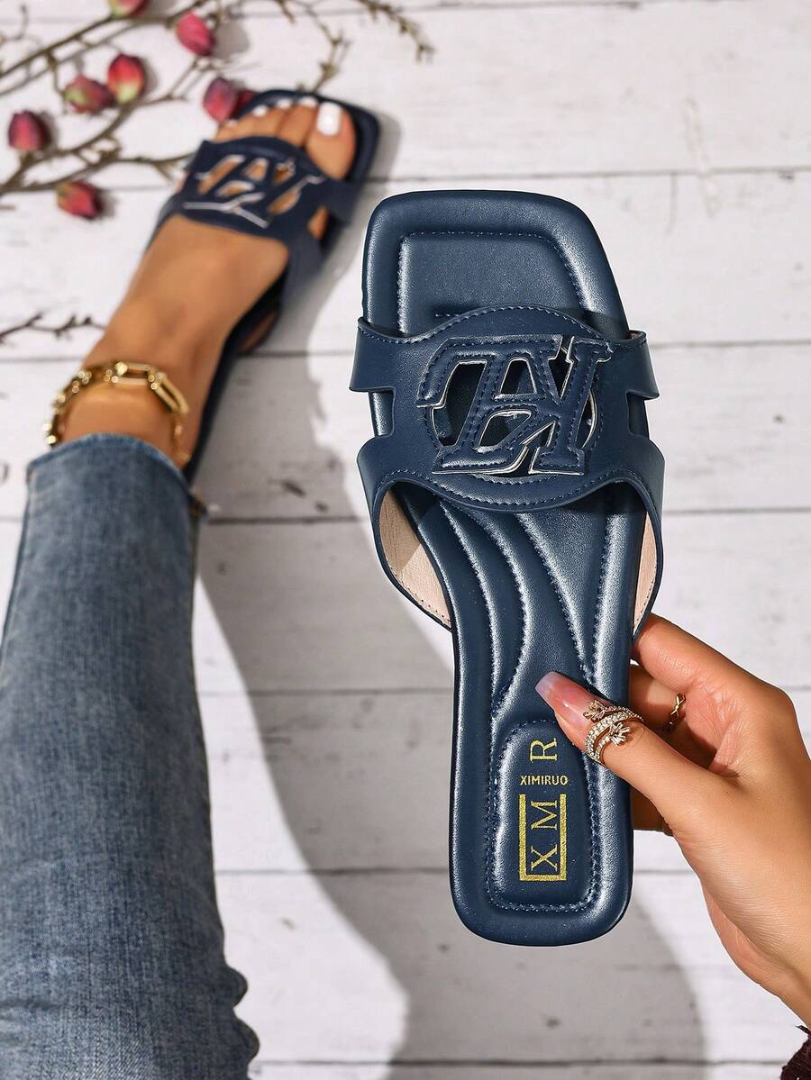 Ximi Ruo Spring/Summer Fashion, Comfortable Flat Heel Round Toe Slip-On Beach Slippers, Versatile Decorative Flat Sandals For Summer, Holiday Essential - Navy Blue - View 1