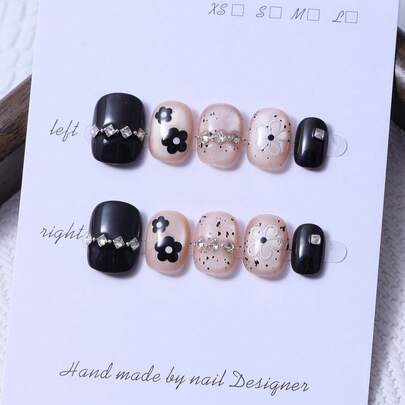 10pcs/Set Handcrafted Short Round Palm Pieces In Y2K Light Pink Style & Hand Painted Floral Design For Manicure. Comes With 1 Piece Of Jelly Gel And 1 Nail File. Perfect For Daily Use As Well As For Costumes At Coachella Music Festival, Press On Nails And Nail Care Products.