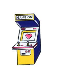 Creative Cartoon Heart-Shaped Game Console Metal Brooch, Decorative Pin For Backpack, Clothing - Multicolor - View 4