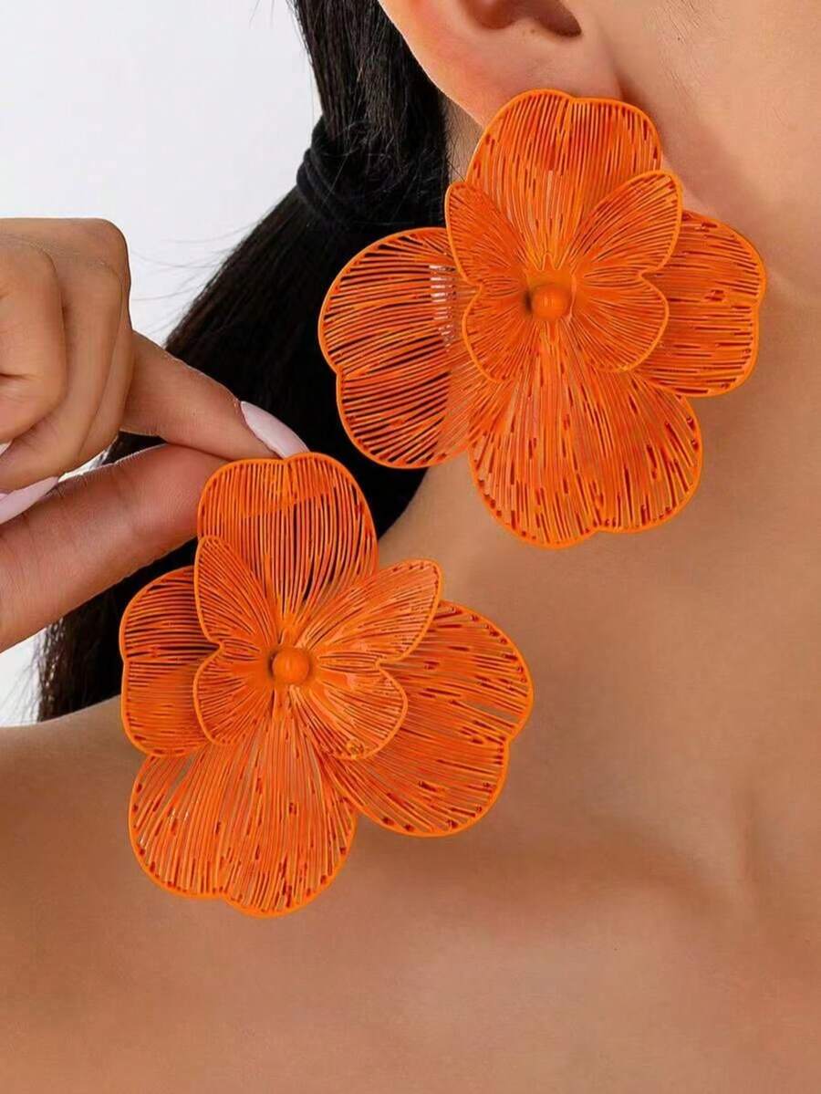 1 Pair Hollow Leaf & Partial Flower Geometric Design Fashion Earrings For Women - Earrings - View 1