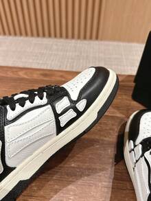 2026新款 DCSHOECOUSA 休閒百搭奢華品牌防滑耐磨麵包鞋 低筒滑板鞋復古休閒運動鞋校園滑板鞋 中性情侶款附鞋盒 大尺碼黑色經典款 - 黑與白 - 查看 2