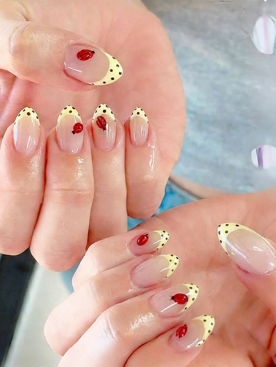 30 móng giả dán ngắn hình hạnh nhân kiểu Pháp, màu hồng Y2K với viền chấm bi và họa tiết bọ rùa bảy chấm, có thể tái sử dụng, làm móng acrylic, kèm theo 24 miếng dán gel và một dũa mini. - Màu Hồng baby - Xem 1