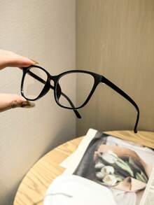 1副女士方形镜框无度数眼镜，黑色透明极简轻便时尚休闲风格，适合日常户外通勤、办公室街头穿搭，带眼镜盒 - 彩色 - 查看 5