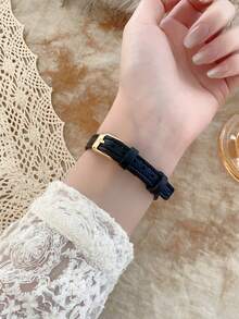 1pc Women's Oval Roman Numeral Casual Elegant Quartz Wrist Watch, Suitable For Daily Wear - Black - View 6