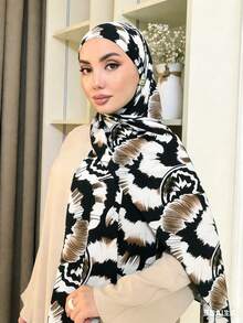 High Quality Modest Hijab Scarf Shawl, Plant-Dyed Tie Dye Satin Print, Suitable For Daily Wear For Women, Beach, Holiday - Multicolor - View 4