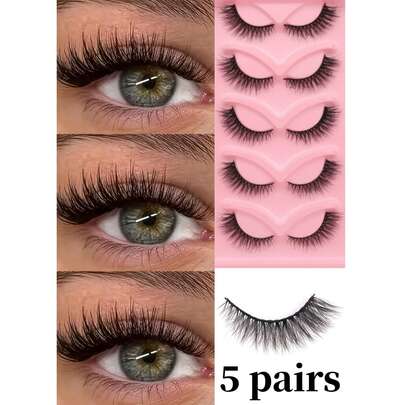 5对W55跨境猫眼假睫毛，欧美风格，浓密妆效，D型卷翘，自然妆感，6-14mm混合长度，打造丰富层次感，质地柔软轻盈，佩戴舒适不易变形，简单易用，适合新手，快速上手，节省化妆时间，适合日常通勤和派对外出，精致实用，是送给女朋友的理想礼物，也是节日送礼的绝佳选择！