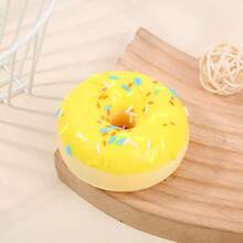 1个慢回弹面包造型软萌减压玩具，搞笑礼物（甜甜圈造型） - 彩色 - 查看 7