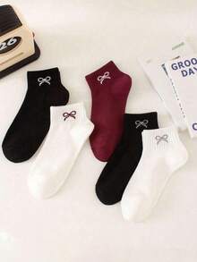 1/5 Paia di calzini corti da donna neri, bianchi, bordeaux multicolore con fiocco e polsino a costine, traspiranti, dolci e casual, adatti per uso quotidiano, casa e pendolarismo, tessuto confortevole, alla moda, sportivi, stile Ins, essenziali per le uscite quotidiane, adatti per esterno e interno, calzini semplici e interessanti, regalo per le vacanze, imperdibili per le foto, mix casuale - Multicolore - Visualizzare 5