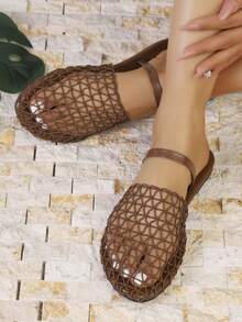 European And American Style New Women's Hollow Back Strap Comfortable Beach Flat Sandals Casual Slippers - Brown - View 16