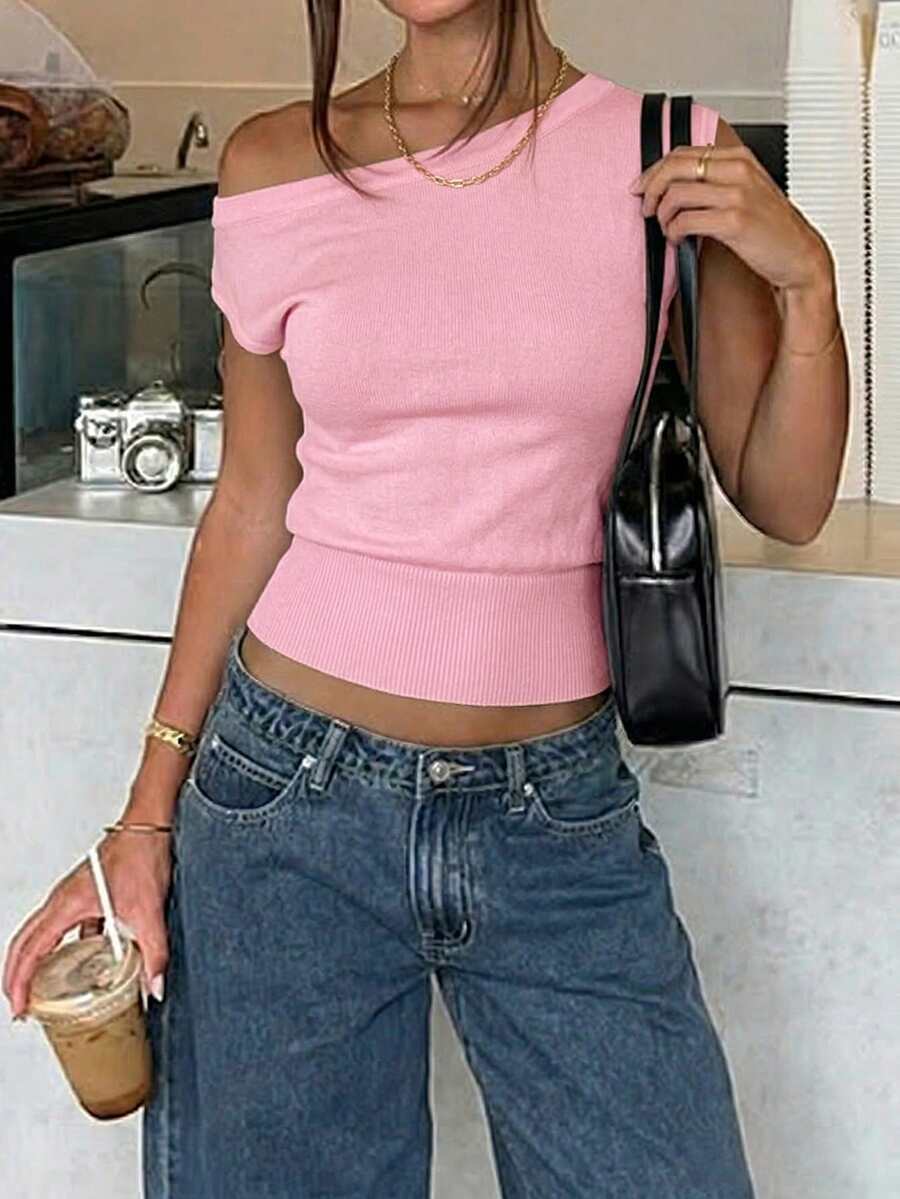 Live To Mo Y2K Solid Color Round Neck Sleeveless Casual Knitted Crop Top Suitable For Vacation Travel, Parties, And Daily Wear Pink - Pink - View 1