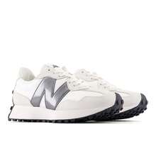 NEW BALANCE 327 - Muối biển /Castlerock - Trắng/Xám - Xem 2