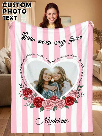 1 pieza Manta personalizada para el Día de la Madre: Manta de franela suave con nombre y texto imprimible. Cálida, suave y cómoda. Adecuada como regalo para la madre y la abuela. Regalo personalizado del Día de la Madre para hija e hijo, aplicable para sala de estar, sofá, playa al aire libre, campamento, etc. Manta con texto familiar personalizado impreso, manta cálida y cómoda, regalo familiar, regalo de cumpleaños, regalo para amigos, regalo para mujeres, regalo para padres