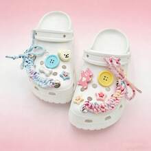 Detachable Cute Cartoon Decorations For Hollow Out Clogs, Dopamine-Inspired Accessories For Girls, Including Shoe Flowers, Shoe Clips, Shoe Laces, Hollow Out Clogs Charms - View 4