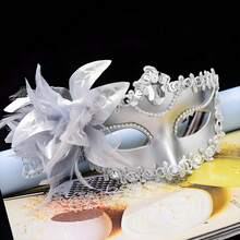One Elegant Gold/Silver/Red Venetian Mask, Available In Multiple Colors, Adorned With Feathers, Flowers, And Crystal Jewels, Perfect For Halloween Parties, Weddings, And Cosplay. - 查看 4