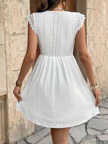 Frenchy Vestido corto casual elegante de mujer de unicolor con contraste de encaje y mangas farol - Blanco - Ver 2