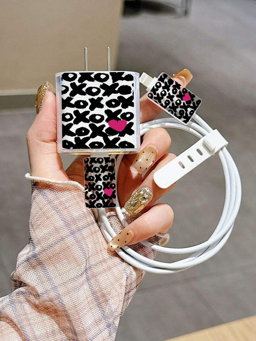 极简主义苹果充电器个性化英文爱心图案保护套，适用于20W 15充电线、16 Pro Max手机数据线、13/14 Plus手机，防止弯折和啃咬。 - 彩色 - 查看 1